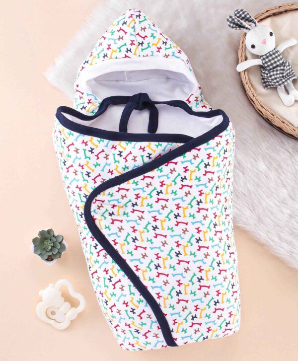 Interlock Hooded Towel & Wrappers - Puppy Printed