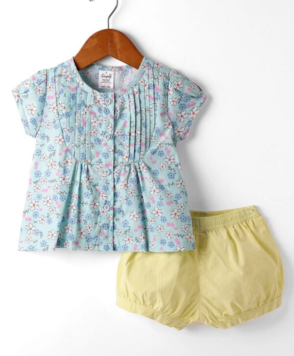 Half Sleeves Floral Printed Top with Shorts Set - Image 2